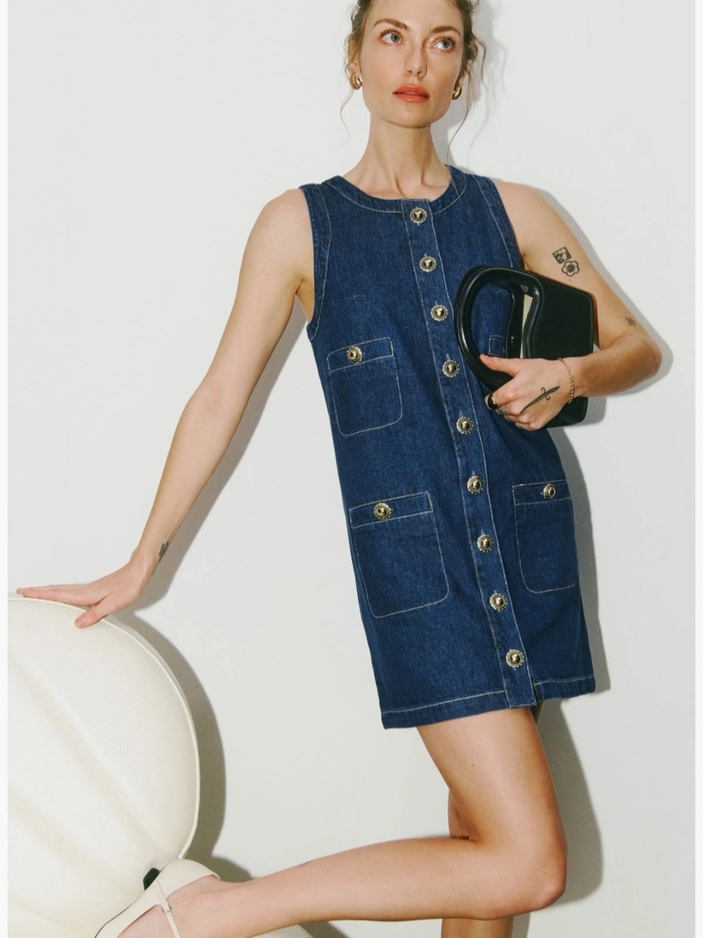 New Reformation Trepoz Demin Dress